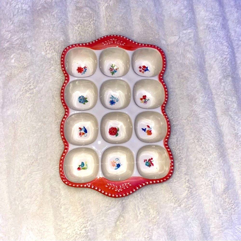 The Pioneer Woman Blooming Bouquet Dozen Egg Holder Stonewear floral